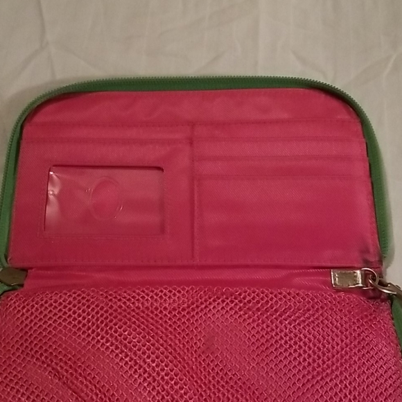 Lilly pulitzer Wristlet - Picture 3 of 5